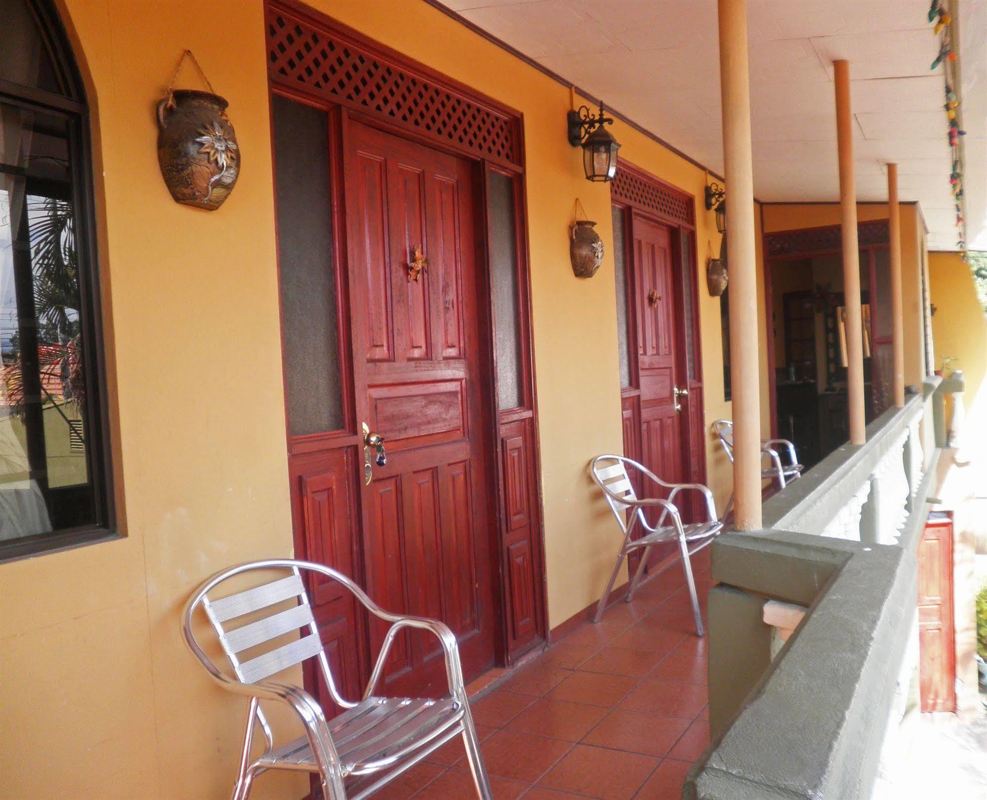 بونتاريناس Cabinas Madeleine المظهر الخارجي الصورة